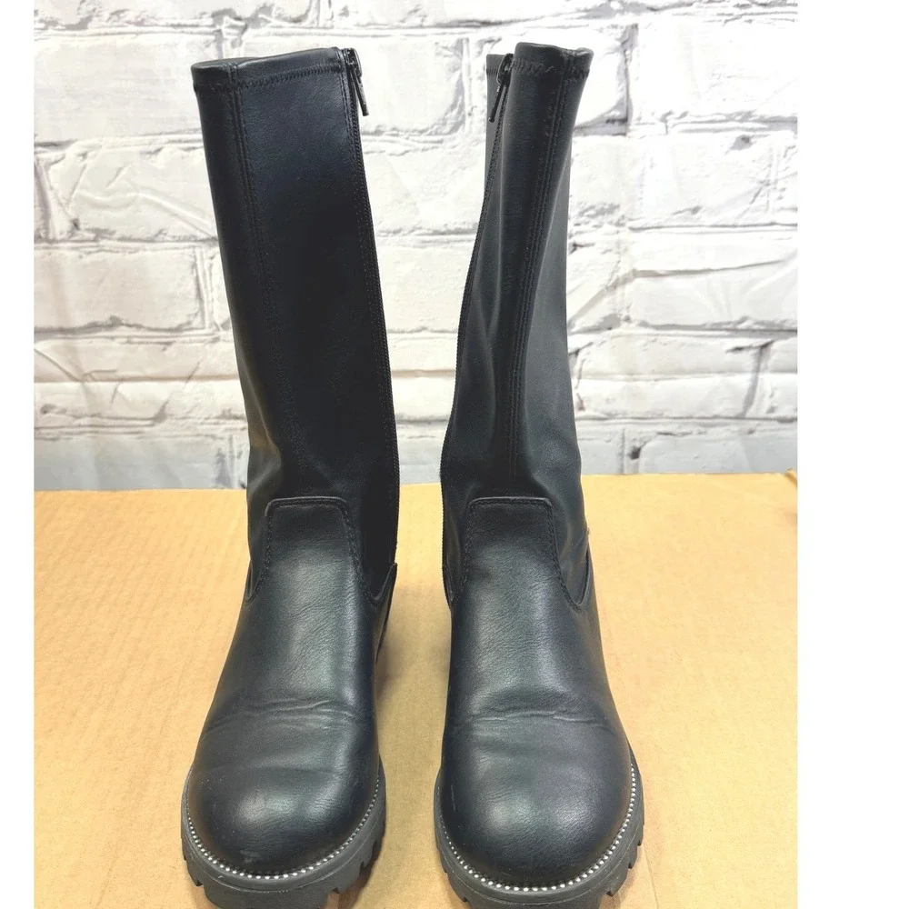 SO Tall Black Boots Girls Youth 2 Faux Leather Black Lug Sole Side Zip School
